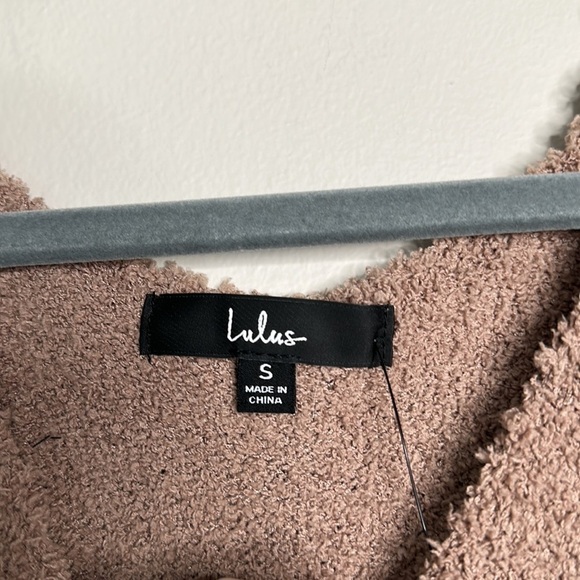 LULUS Teddy-To-Go Taupe Fuzzy Sweater Cropped Tank Top S NWT - Picture 5 of 7